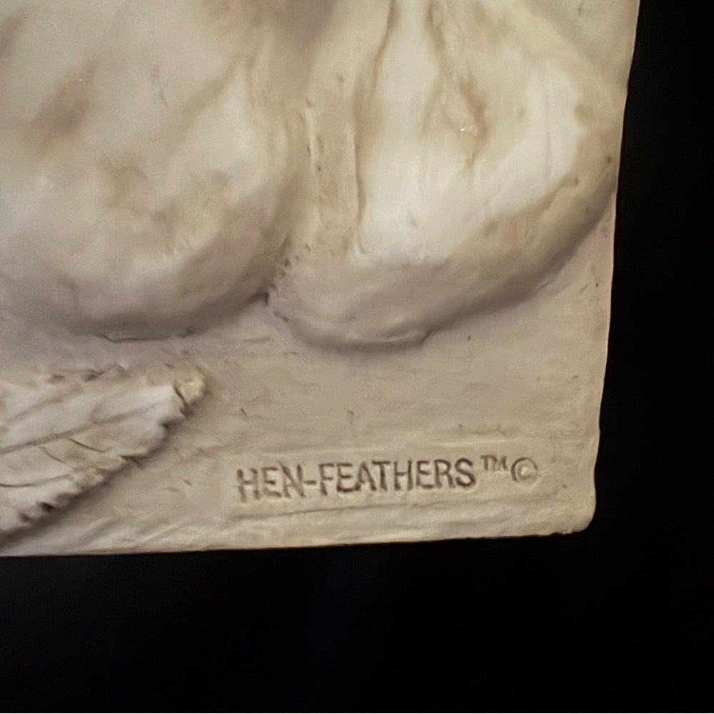 Vintage Hen Feathers Vase 9” Raised Fruit Country Estate - Ralph Lauren Decor - Picture 5 of 10